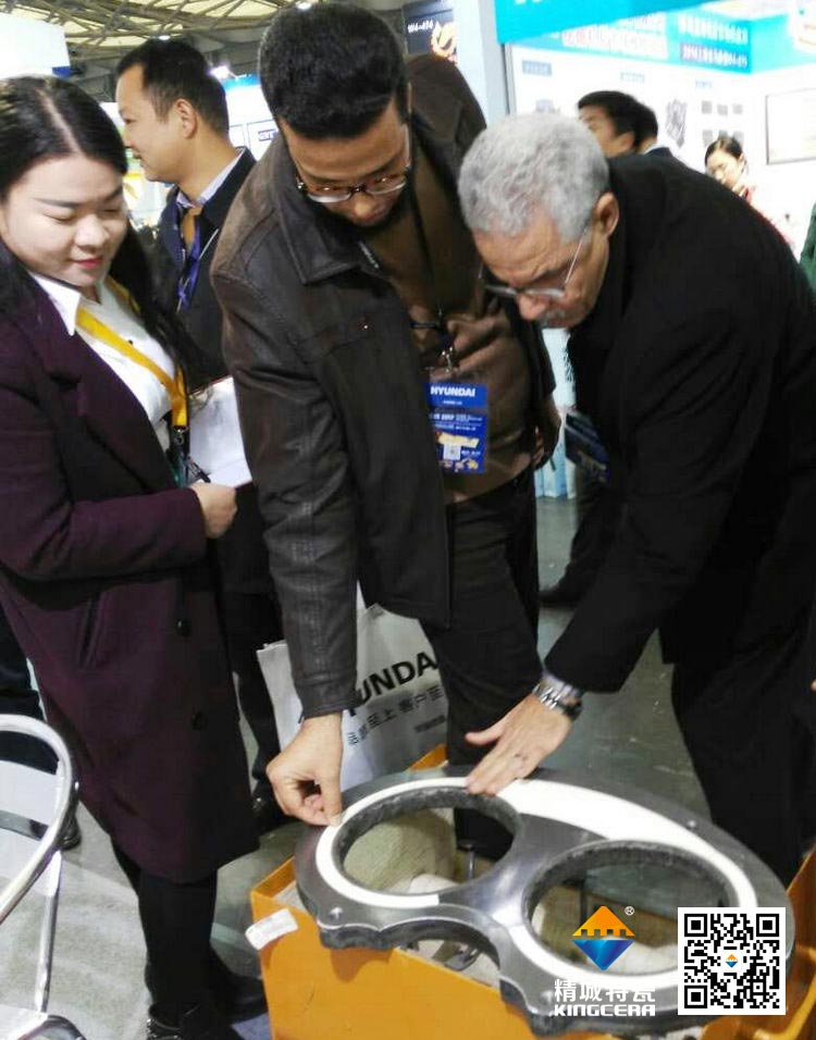 1xBET上海宝马展