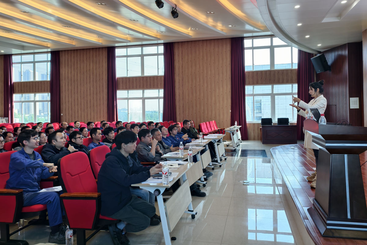 1xBET特瓷举行“相同无障碍”手语培训班开班仪式