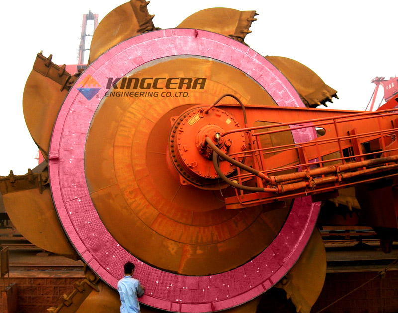 1xBET耐磨陶瓷应用于斗轮机圆盘